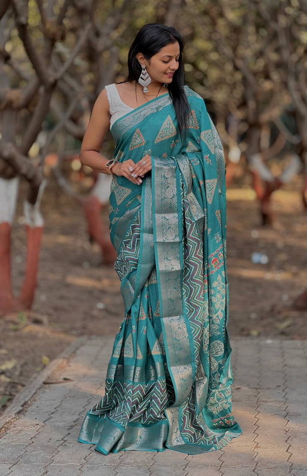 Rama Colour Pure Viscose Dola Silk Saree with Pichwai Kalamkari Print